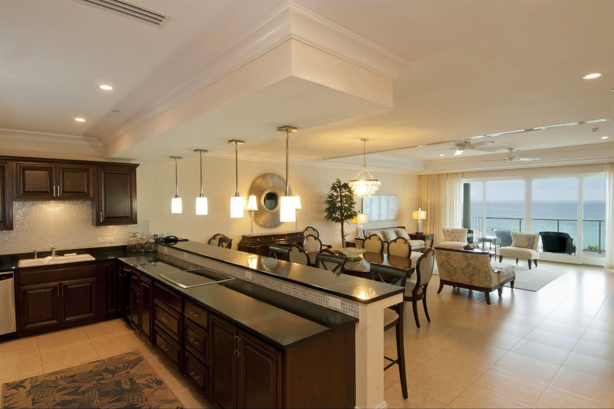Caribbean Club Boutique Hotel, Grand Cayman Dog City Dış mekan fotoğraf