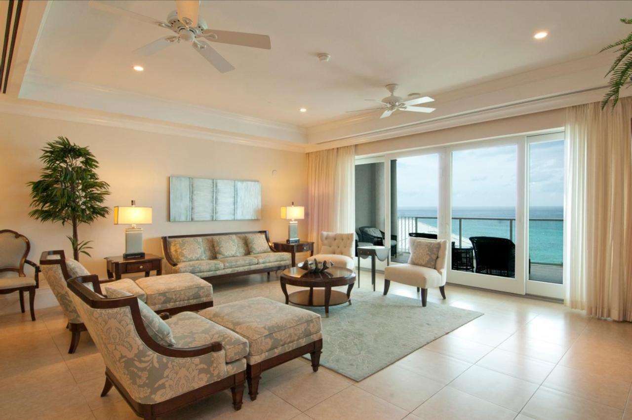 Caribbean Club Boutique Hotel, Grand Cayman Dog City Dış mekan fotoğraf